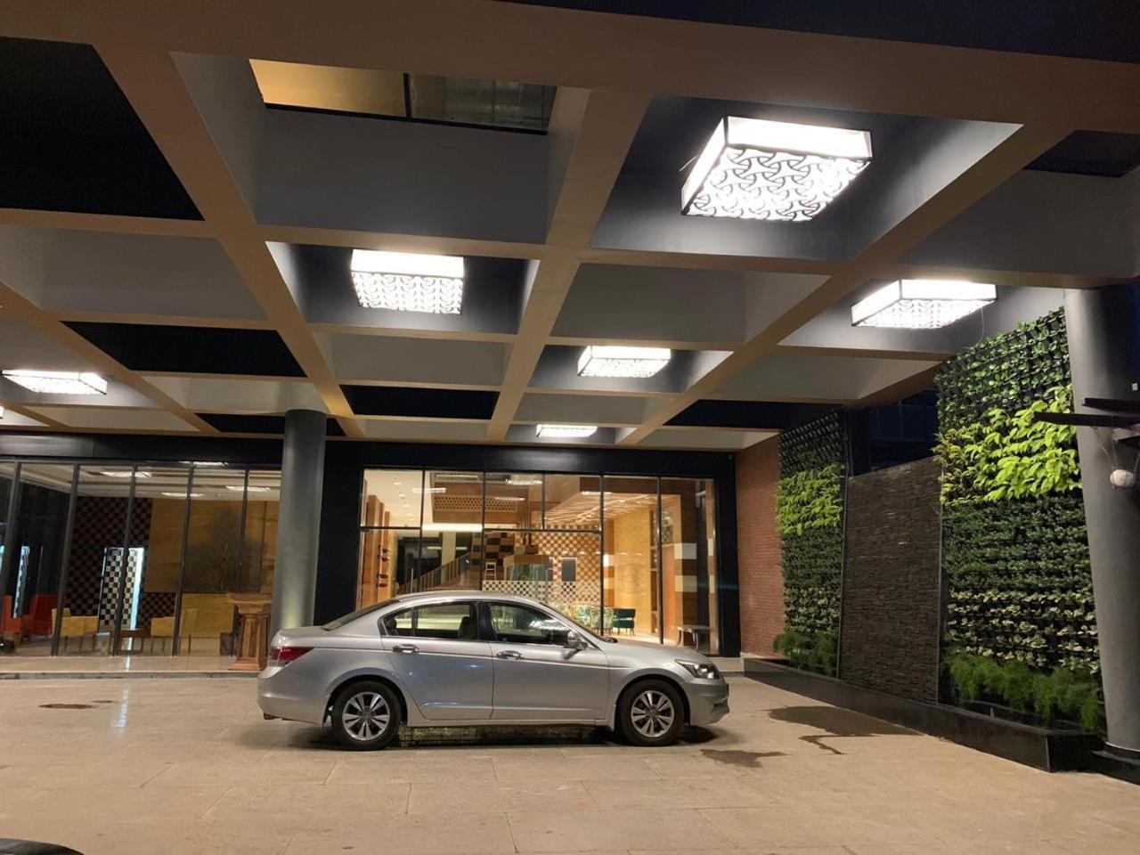 Regenta Resort Belagavi ภายนอก รูปภาพ