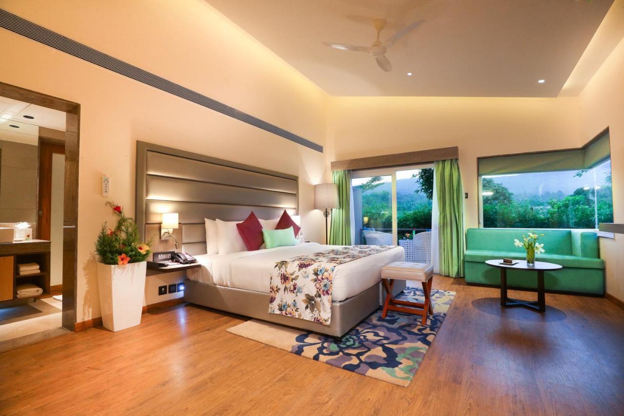 Regenta Resort Belagavi ภายนอก รูปภาพ