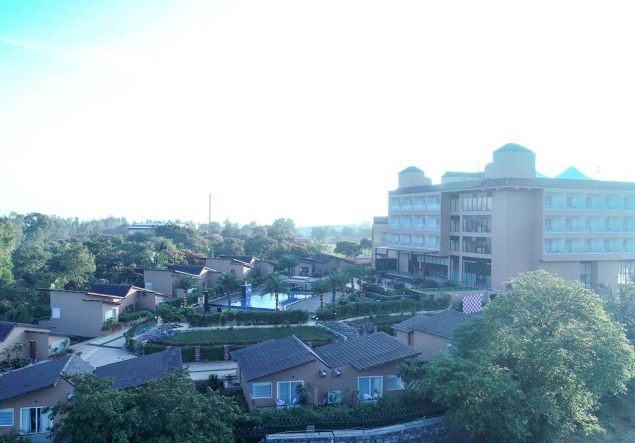 Regenta Resort Belagavi ภายนอก รูปภาพ